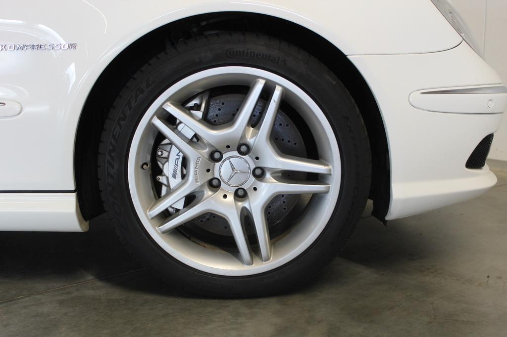 Mercedes-Benz E 55 AMG