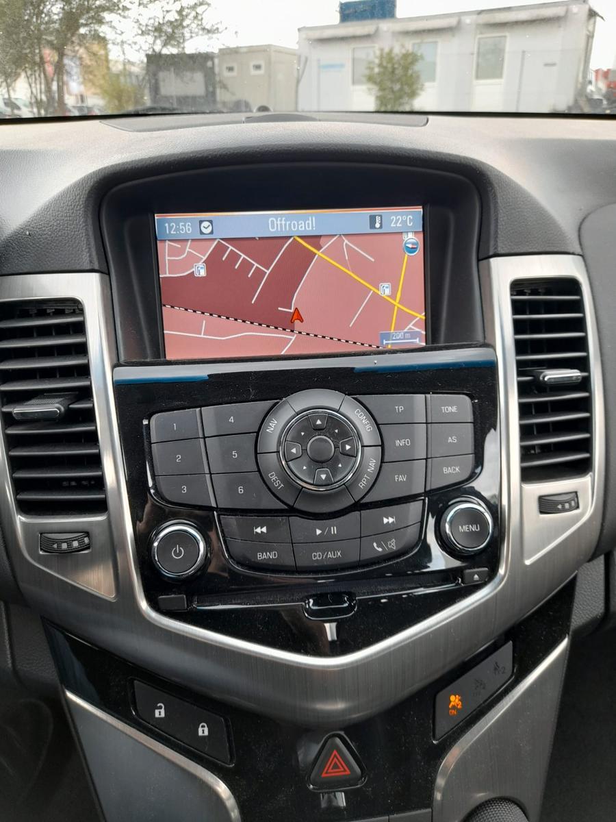 Chevrolet Cruze 2013 — photo 13