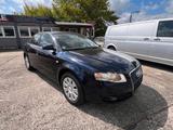 Audi A4 Lim. 1.6/Tempomat/Klima/Sitzheizung/PDC - Audi A4 mit Benzin-Antrieb: Limousine, 1.6