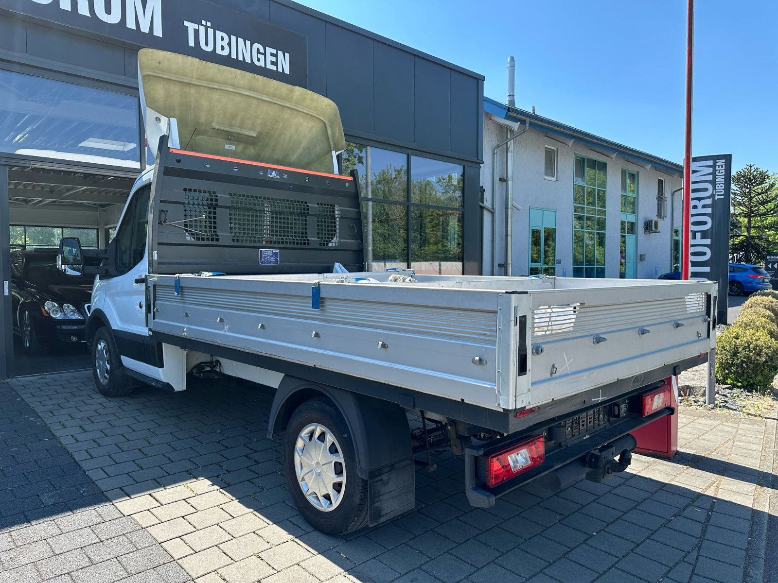 Fahrzeugabbildung Ford Transit 350 L2 PRITSCHE SPRIEGEL PLANE*AHK*KLIMA