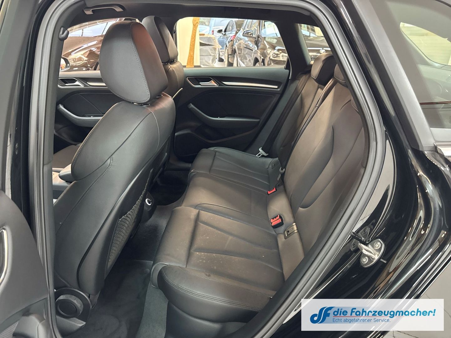 Fahrzeugabbildung Audi A3 Sportback quattro sport El. Panodach Leder LE