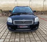 Toyota Avensis Combi Sol 2,2-l-D-CAT - Toyota Avensis Sol mit Diesel-Antrieb