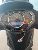 Piaggio Beverly 350 Sport - PIAGGIO S BEVERLY