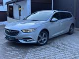 Opel Insignia 1.6 CDTI*LED*SpurhAss*SHZ*AHK*CarPlay* - Opel Insignia mit Diesel-Antrieb: mit Klimaanlage