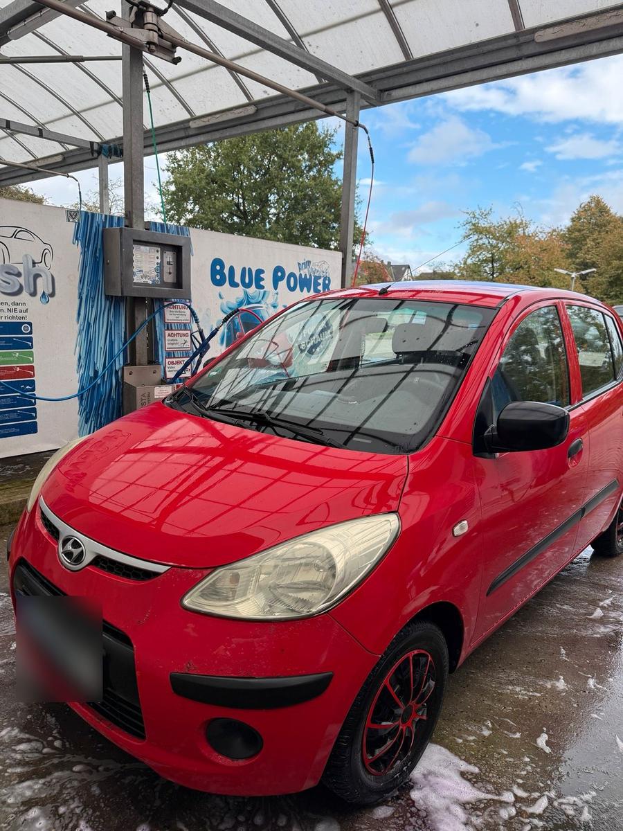 Hyundai i10
