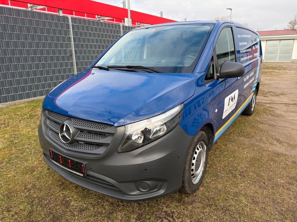 Image of Mercedes-Benz Vito