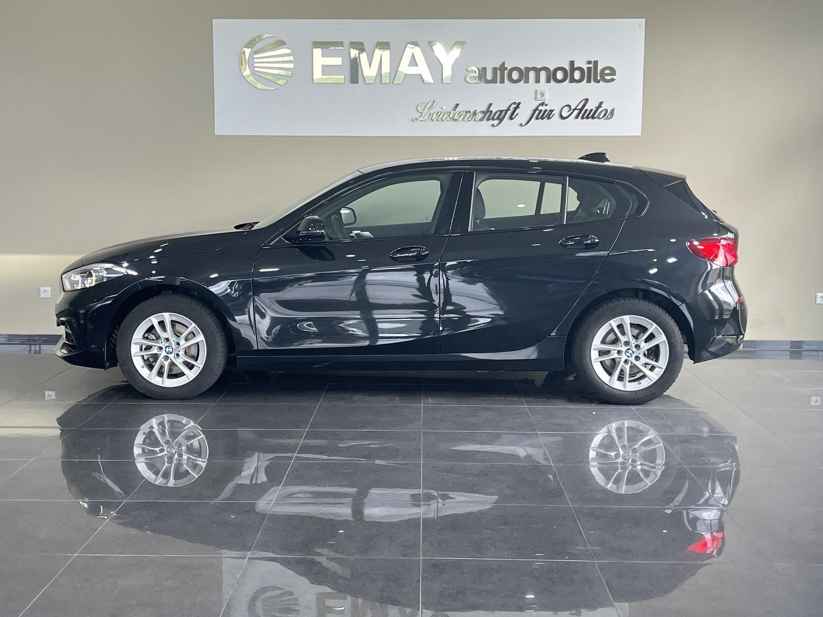 BMW 118 i Sport Line //Navi/LED//