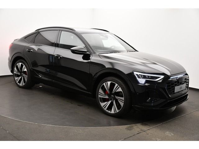 Audi Q8 Sportback 55 e-tron quattro S line foto 17