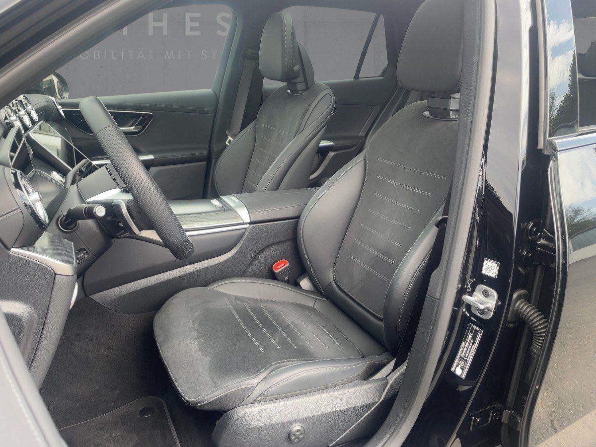 Fahrzeugabbildung Mercedes-Benz GLC 220 d 4M AMG/Night/Pano/Kamera/AHK