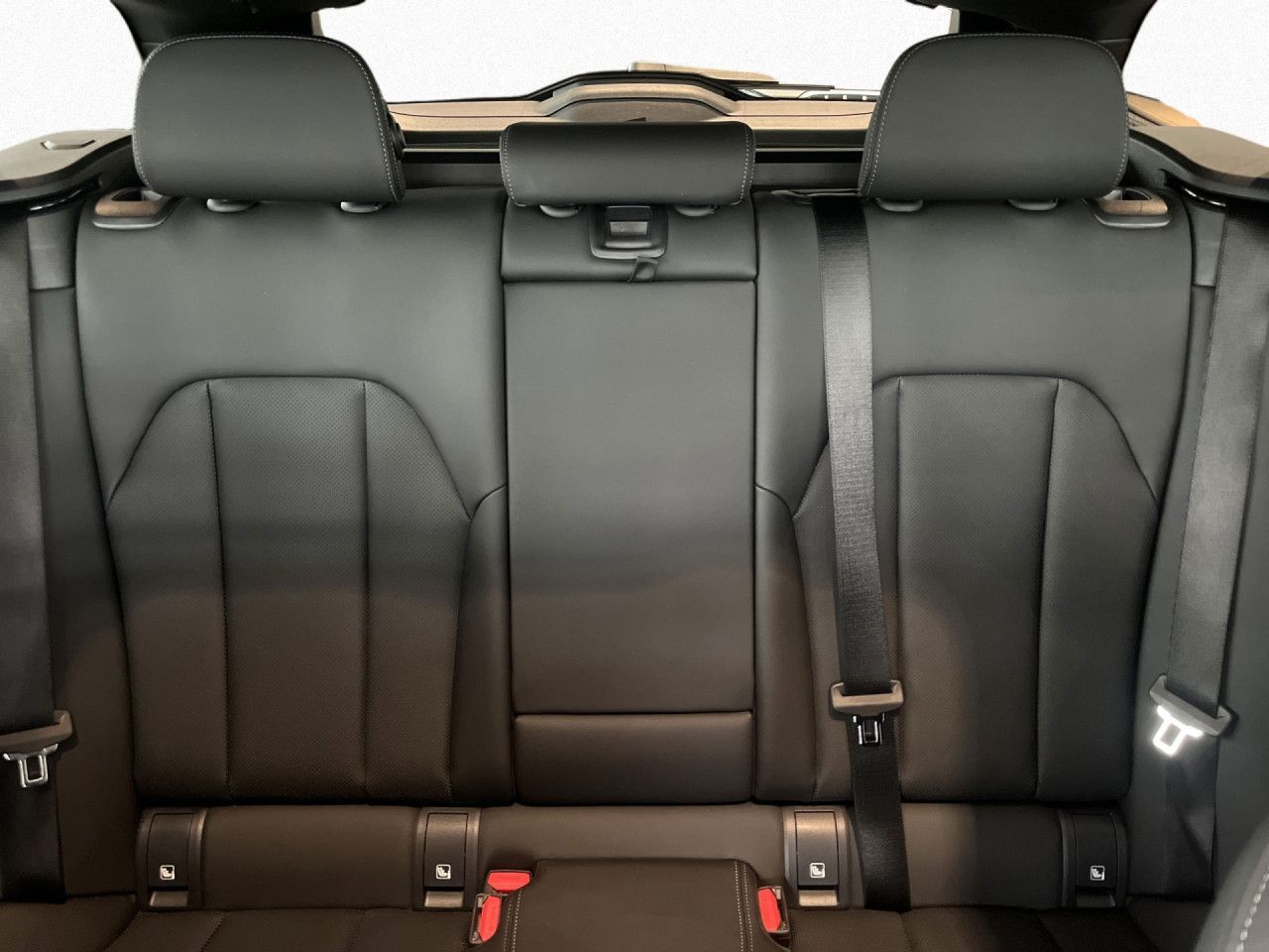 BMW 330 - Bild 14