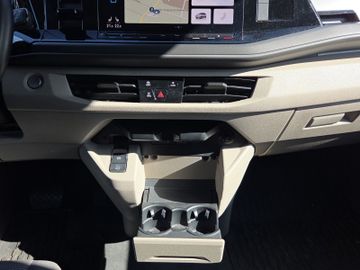 Volkswagen T7 Multivan - 8