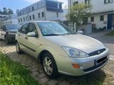 Ford Focus 1.6 Futura Futura - Ford Focus aus 2000: 1.6