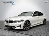 BMW 320 i Sport Line