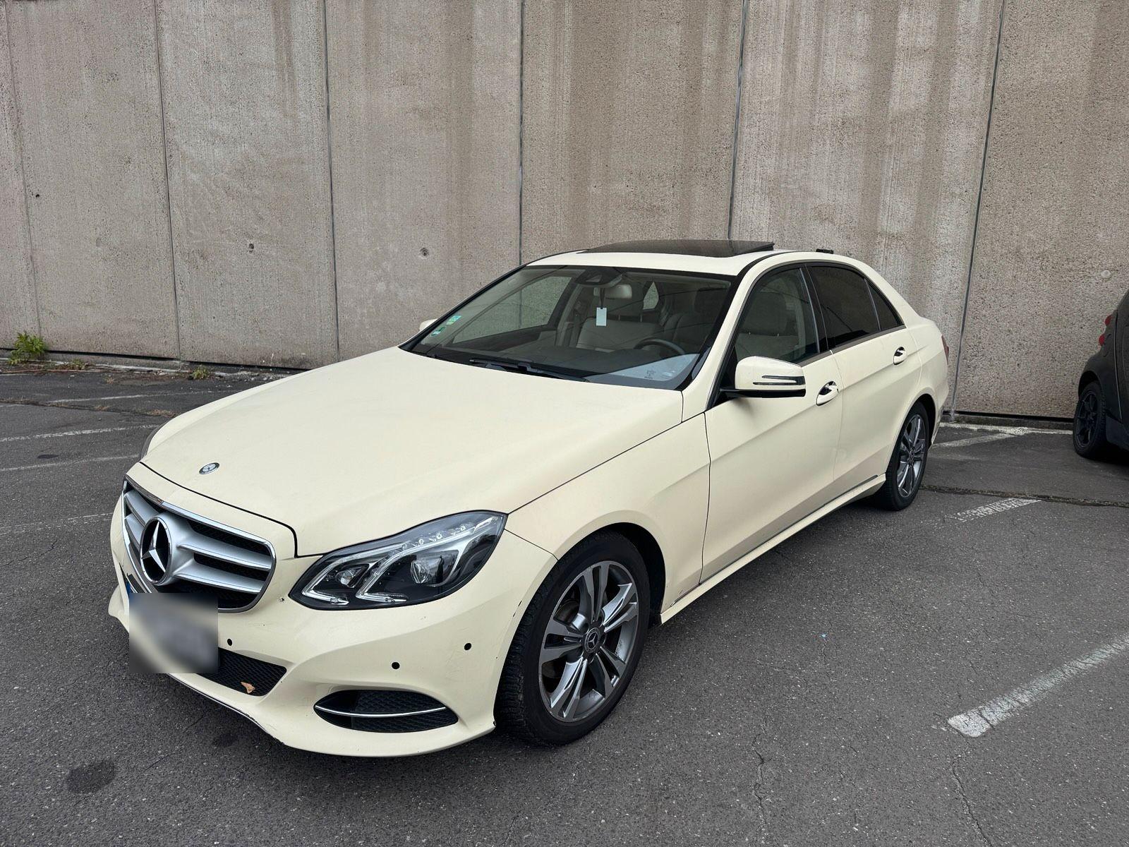 Mercedes-Benz E 220
