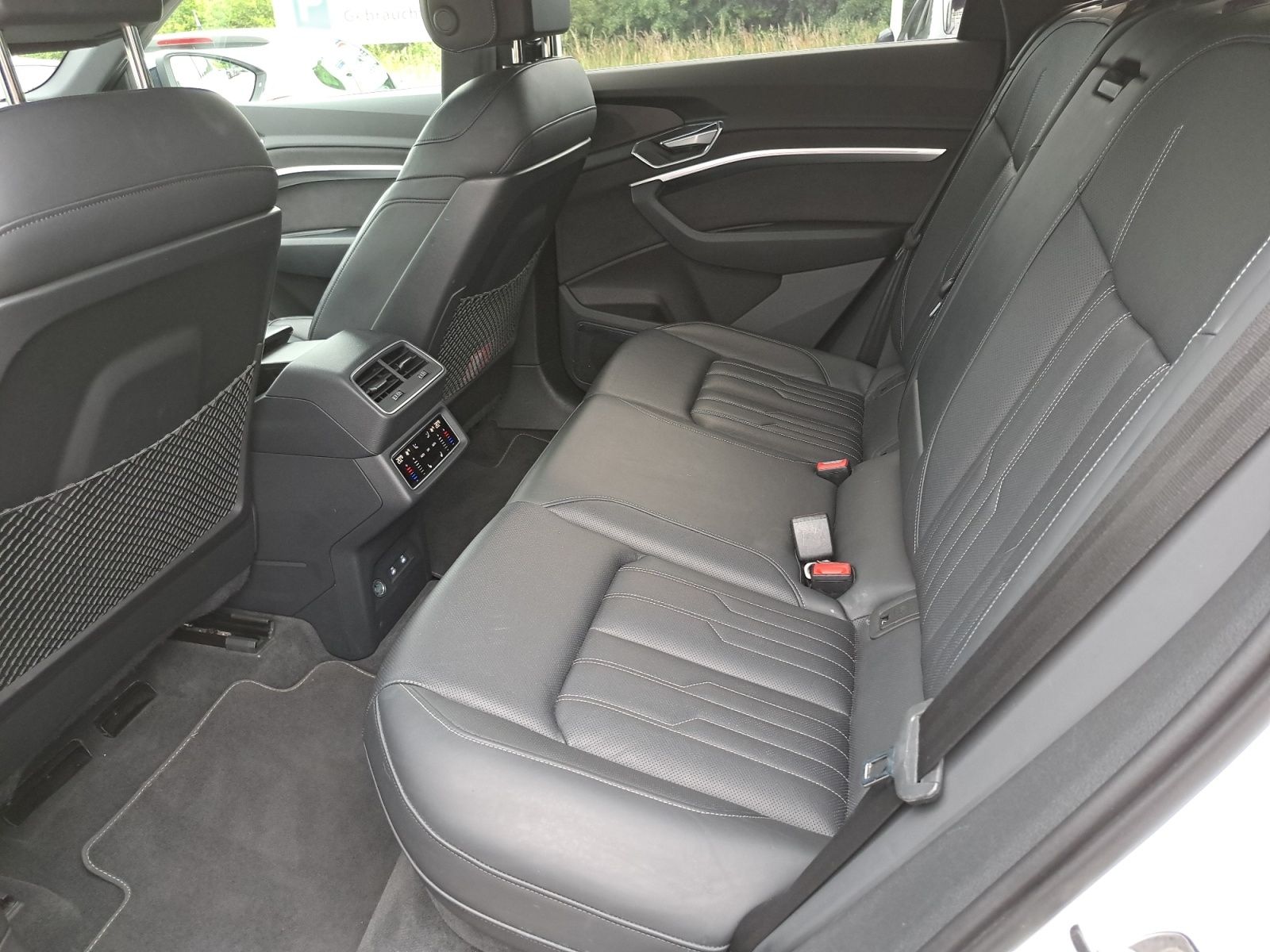 Audi e-tron - Bild 13
