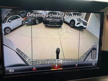 Mercedes V 220 - 11