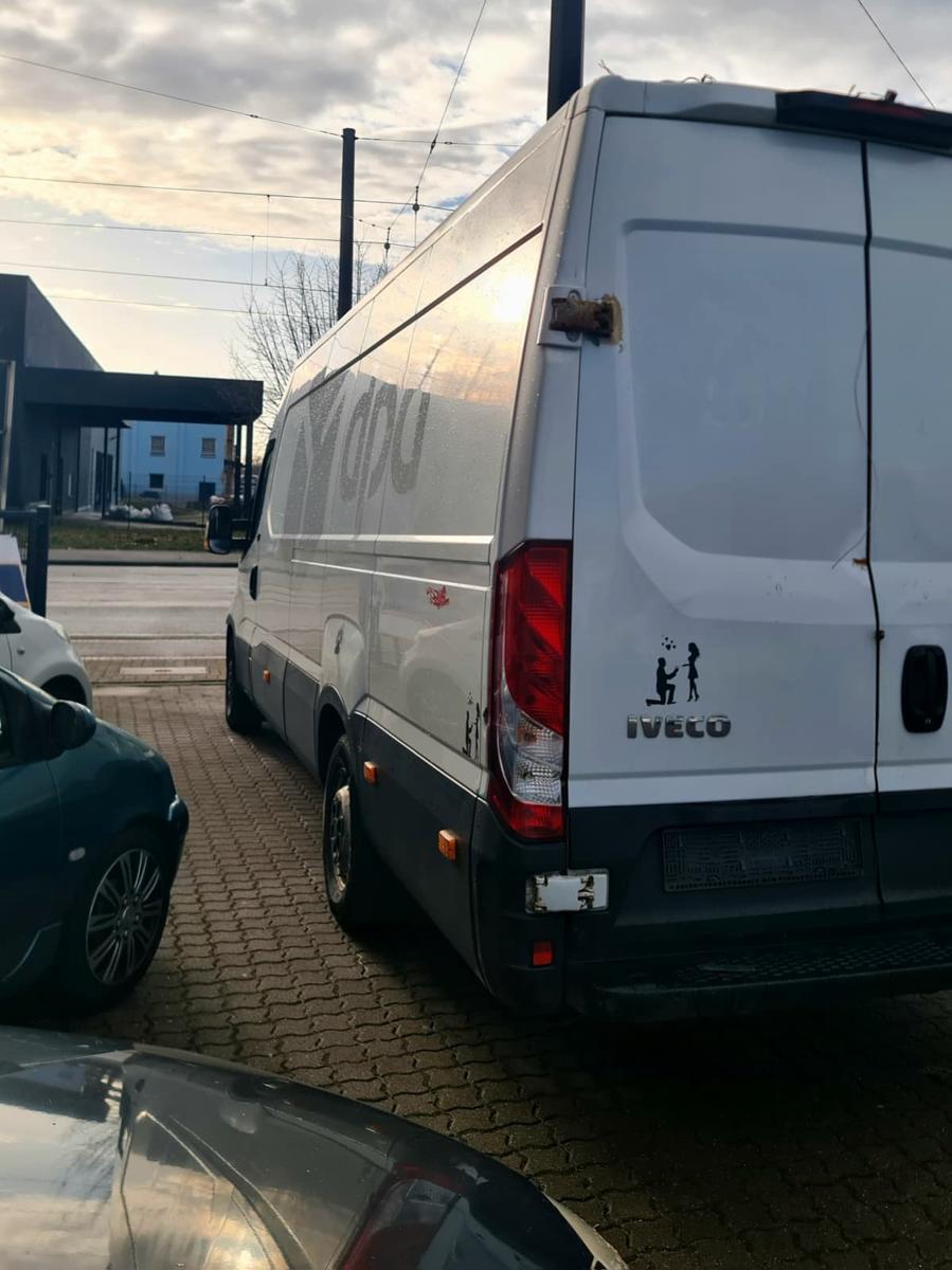 Iveco Daily Neue MOTOR TUV Neu IS35SC2AA MaxiRS 4100mm