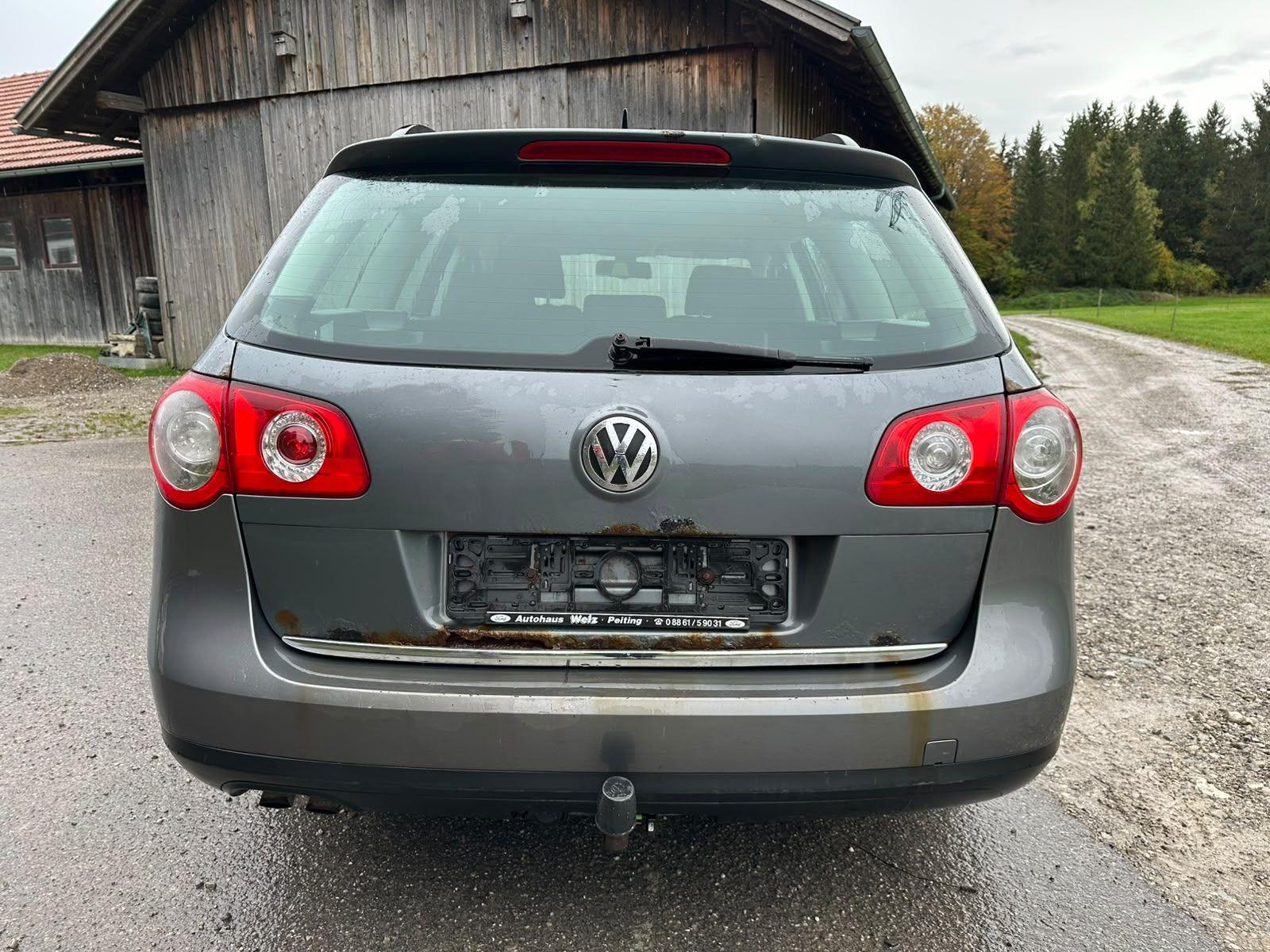 Volkswagen Passat 2005 — engine 105 HP (77kW)