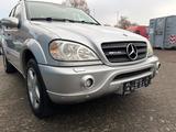 Mercedes-Benz ML 500 ML ML 500 - silberne Mercedes-Benz ML 500