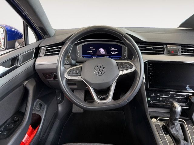 Volkswagen Passat Variant - Bild 12