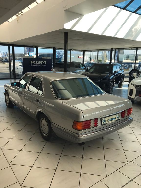MERCEDES-BENZ S-Class 1989