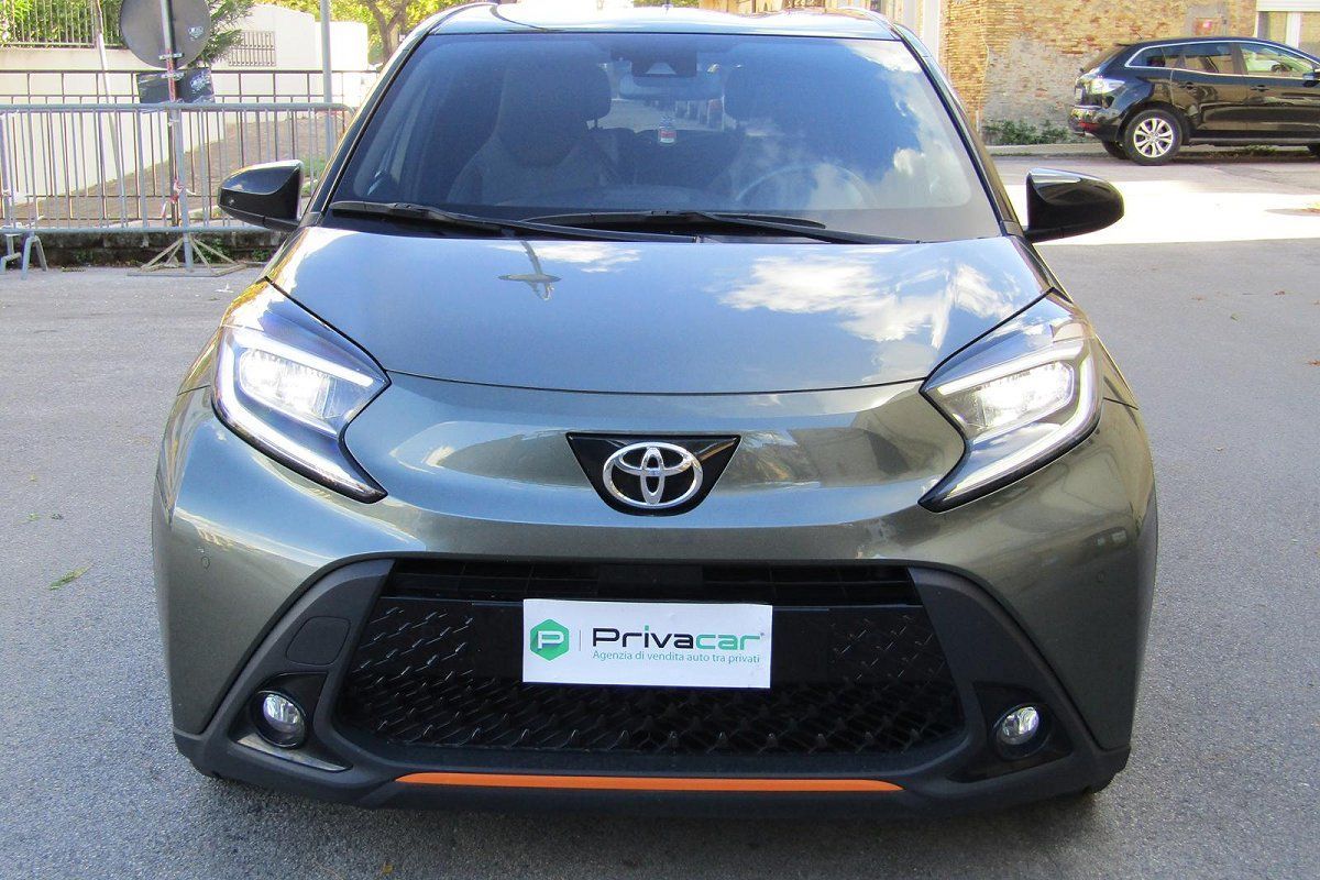 Toyota TOYOTA Aygo X 1.0 VVT-i 72 CV 5 porte Limited imagem 2