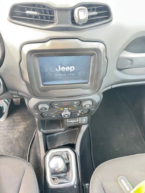 Jeep Renegade - Bild 17