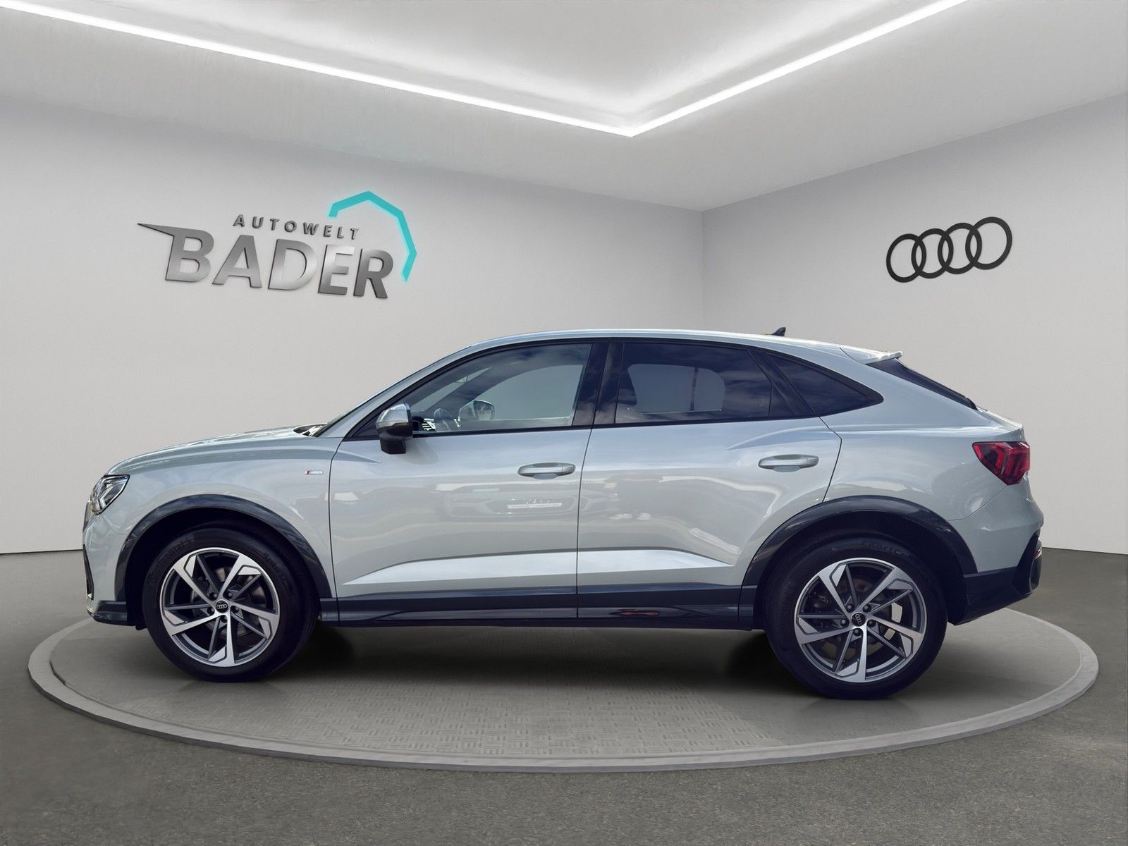 Audi Q3 Sportback LED Navi 35 TDI quattro S line imagem 3