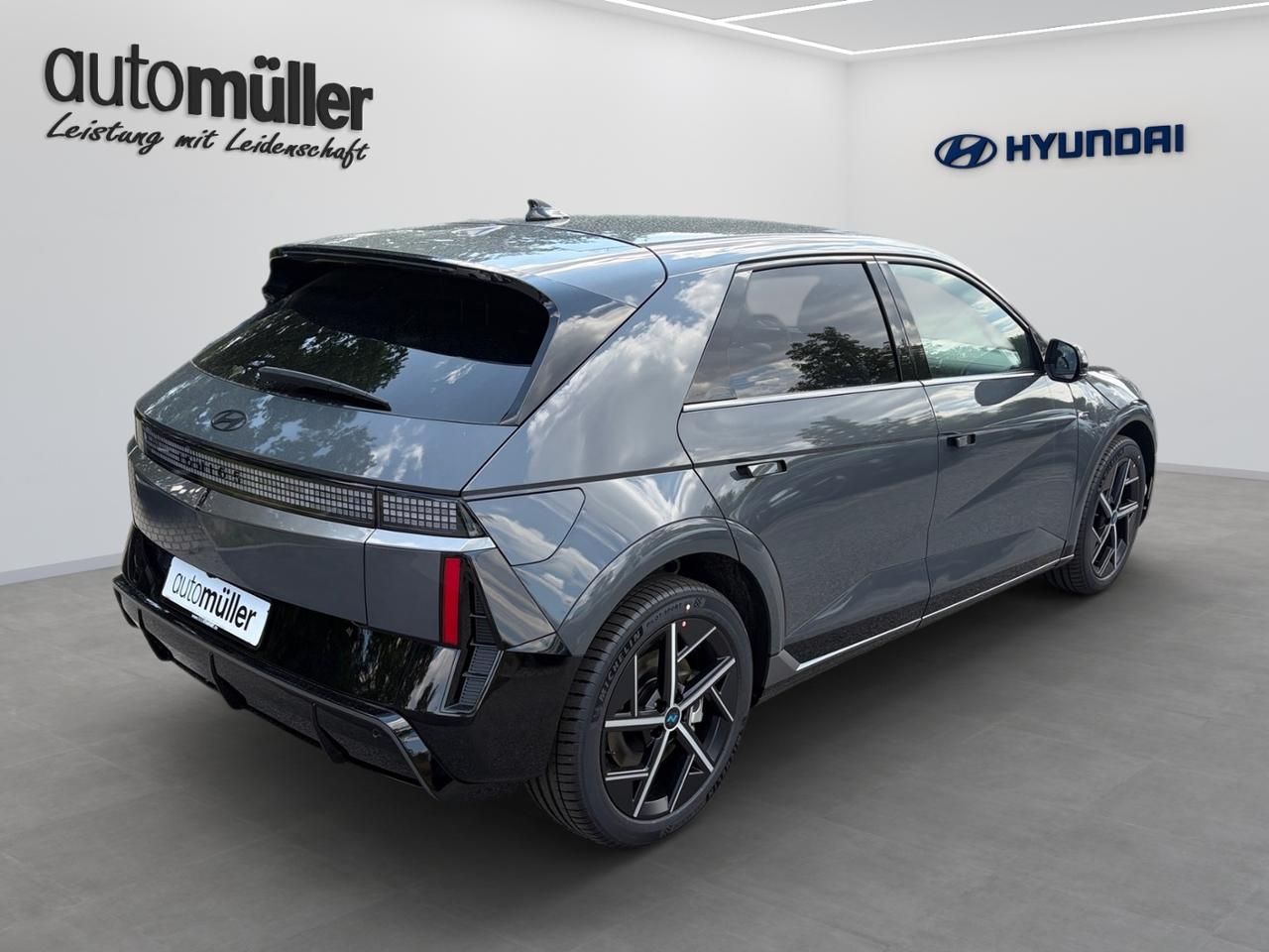 Fahrzeugabbildung Hyundai IONIQ 5 N Line Elektro 84 kWh 4xSHZ ACC AUT LED