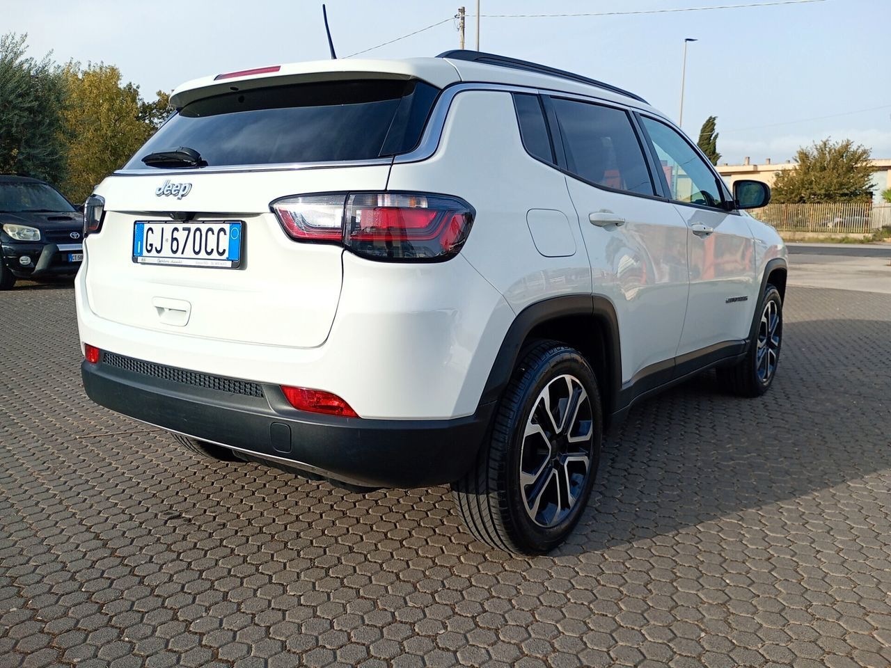 Jeep Compass 1.6 Multijet II 2WD Limited imagem 3
