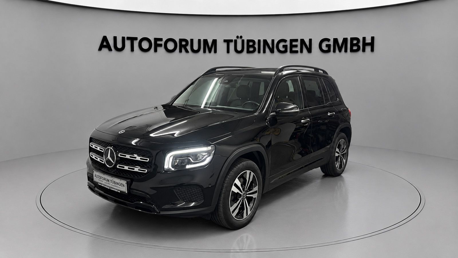 Fahrzeugabbildung Mercedes-Benz GLB 200 d 4MATIC DCT*NIGHT*AHK*KEYLESS*