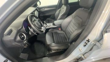 Alfa-Romeo Stelvio - 9