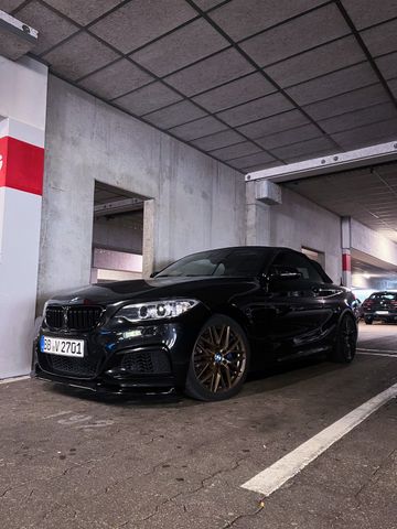 BMW M240i xDrive