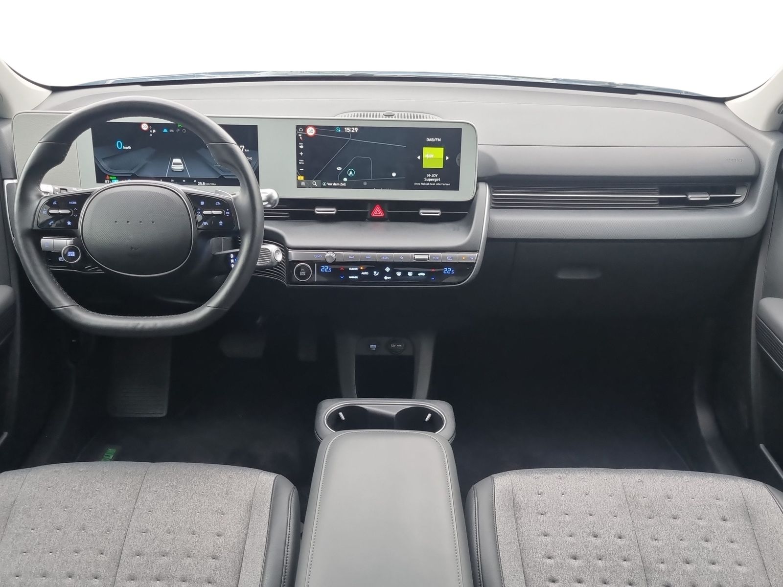 Fahrzeugabbildung Hyundai IONIQ 5 72,6 kWh 4WD TECHNIQ AHK