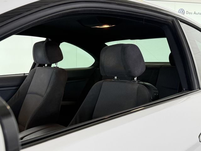 BMW 330xd COUPE ALLRAD SCHALTER M-SPORTPAKET 2.HAND