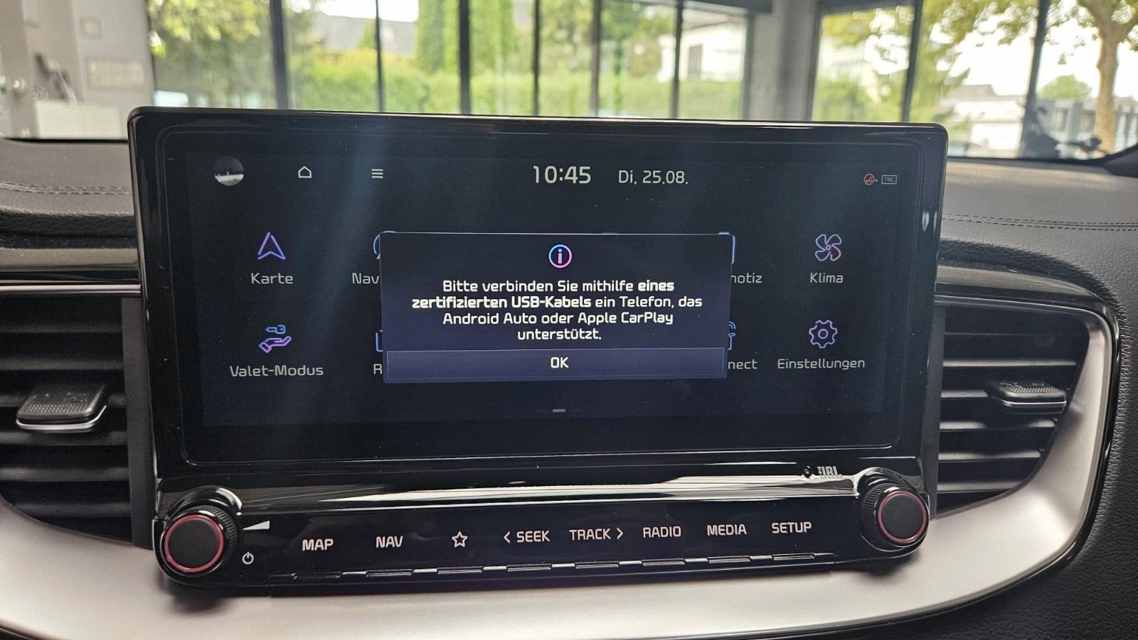 Kia CEED SW GT Line DCT Navi Pano Kamera Technologie