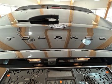 Ford Tourneo Courier Active Automatik