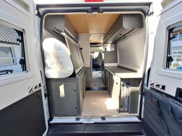HYMER  ERIBA  HYMERCAR Redwood 601 Trail LED Lithium AHK 