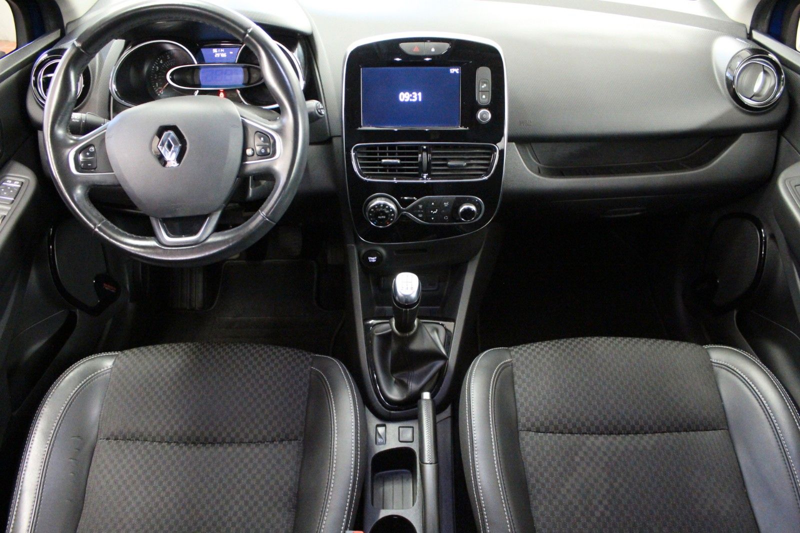 Fahrzeugabbildung Renault Clio TCe 90 Intens*Navi*Klima*PDC*