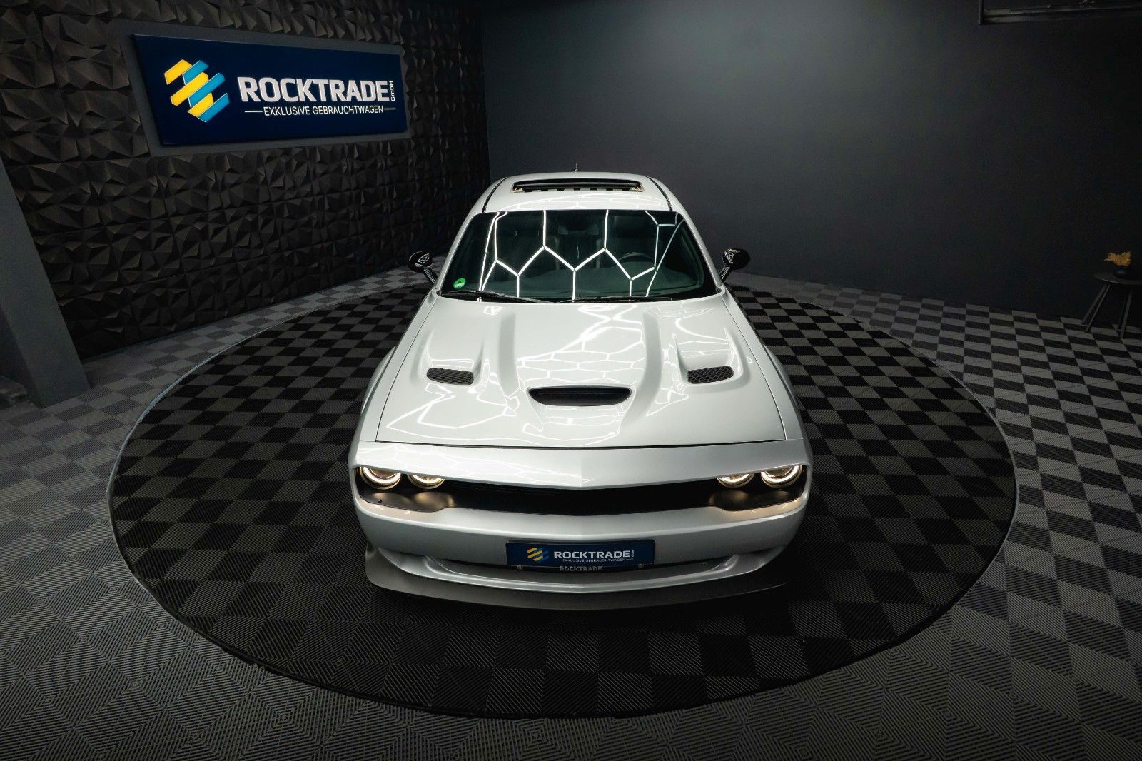 Fahrzeugabbildung Dodge Challenger 5.7 V8 R/T+ SRT WIDE BODY *LED*3tkm*