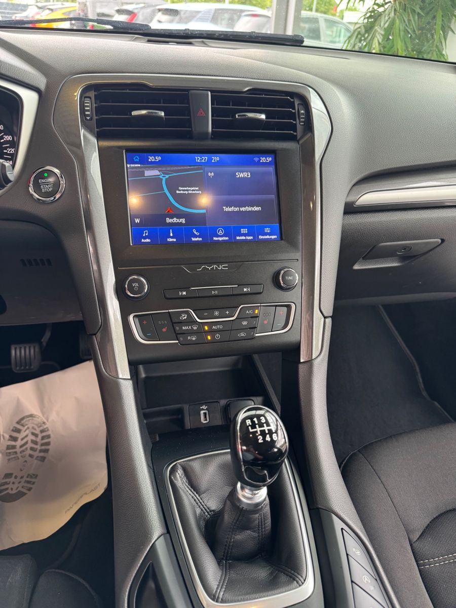 Fahrzeugabbildung Ford Mondeo Turnier Trend