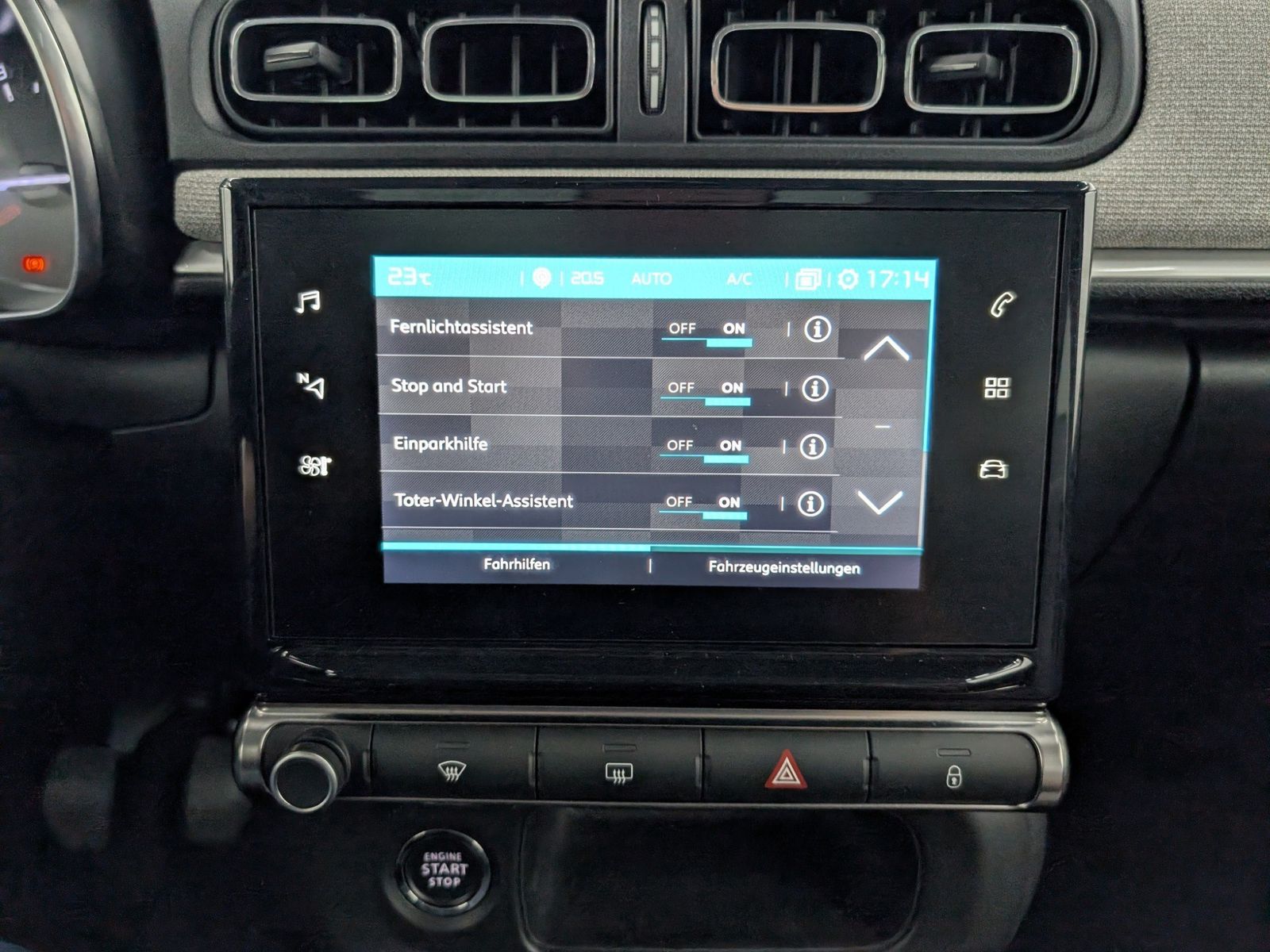 CITROEN C3  1.2 PureTech Shine Navi Pano NUR GEWERBE – Bild 26