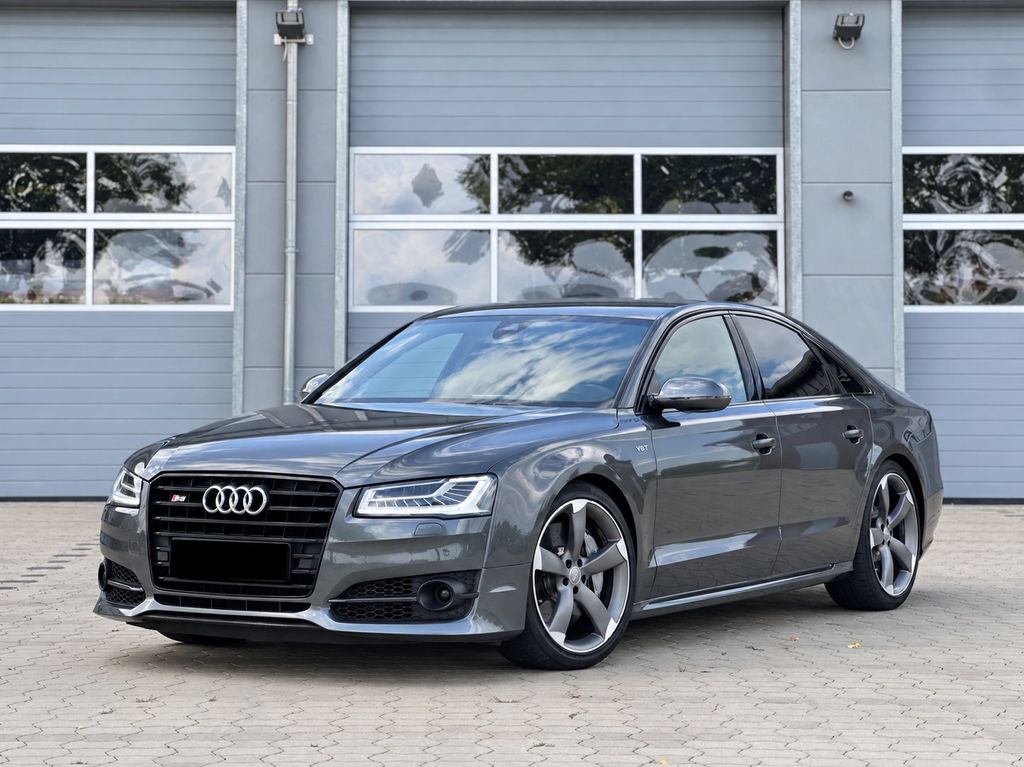 Image of Audi S8