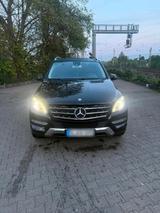 Mercedes-Benz Mercedes ML 350 - Mercedes-Benz ML 350 in Düsseldorf