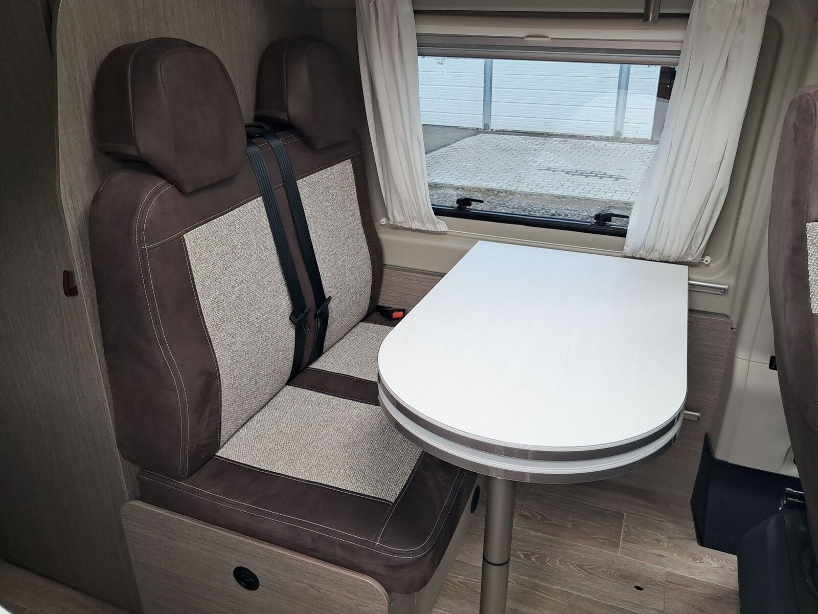 Fahrzeugabbildung Pössl Roadcruiser B Citroen 163 PS Markise, Radio DAB