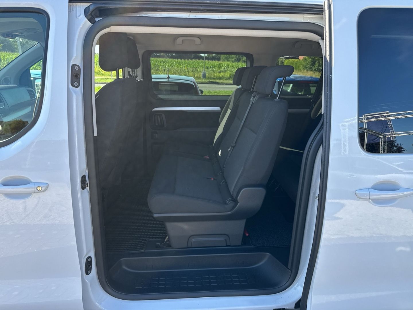 Fahrzeugabbildung Peugeot Traveller Active L2 Elektro 136 SHZ Totwinkel. X