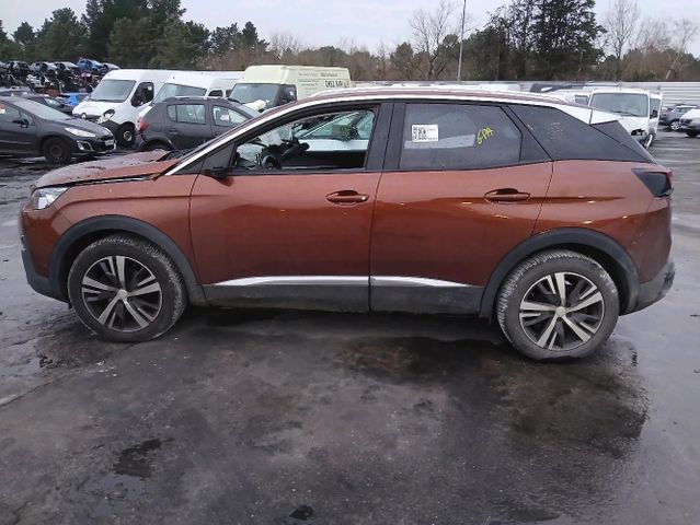 Peugeot 3008 II 2.0 BHDI 150 ALLURE