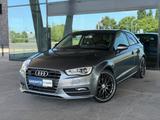 Audi A3 AMBITION S LINE | NAVI | LED | SHZ | 19 ZOLL - Audi A3: 19