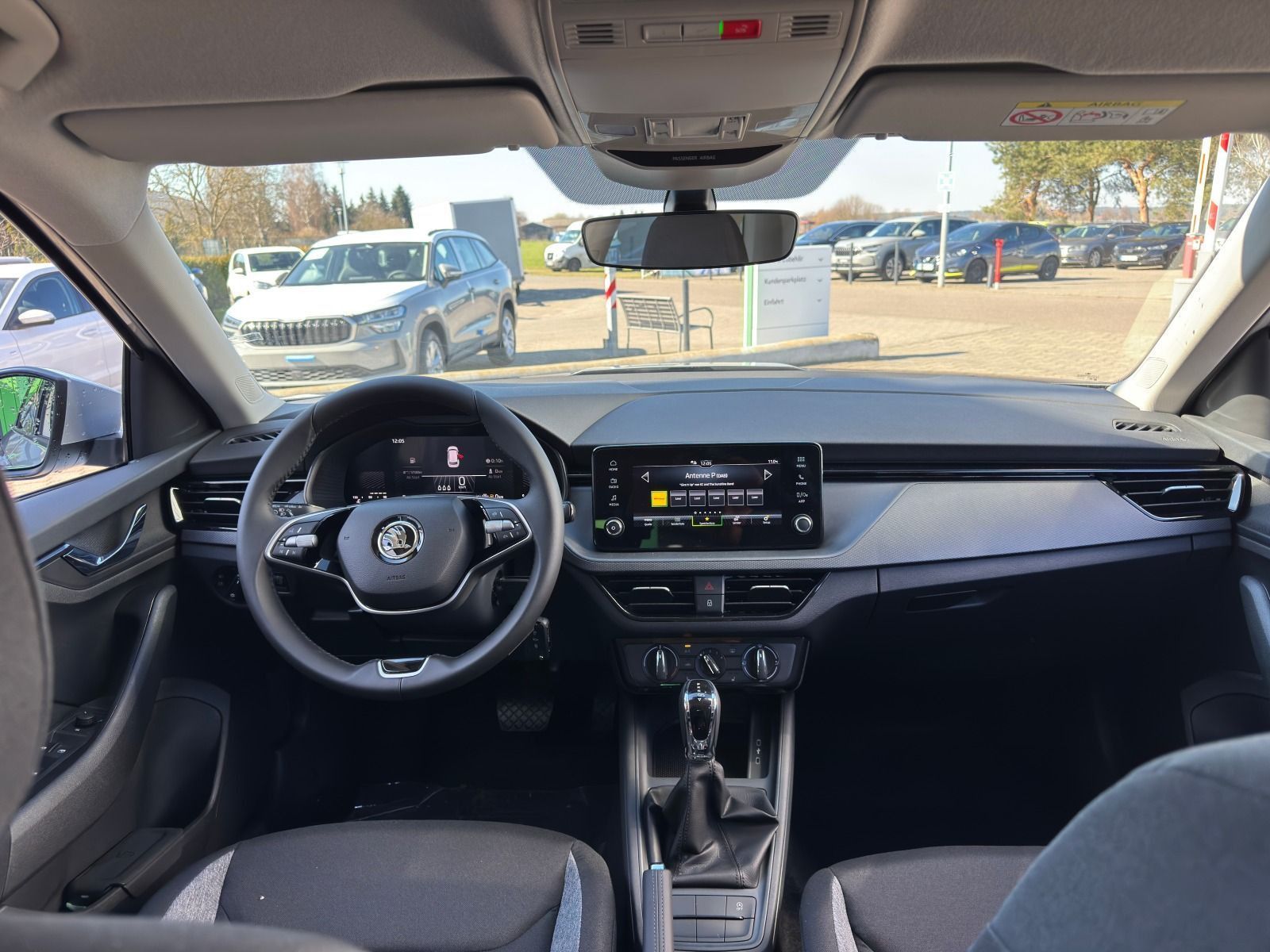 Fahrzeugabbildung SKODA Kamiq 1.0 TSI DSG*LED*PDC*SHZ*SmartLink