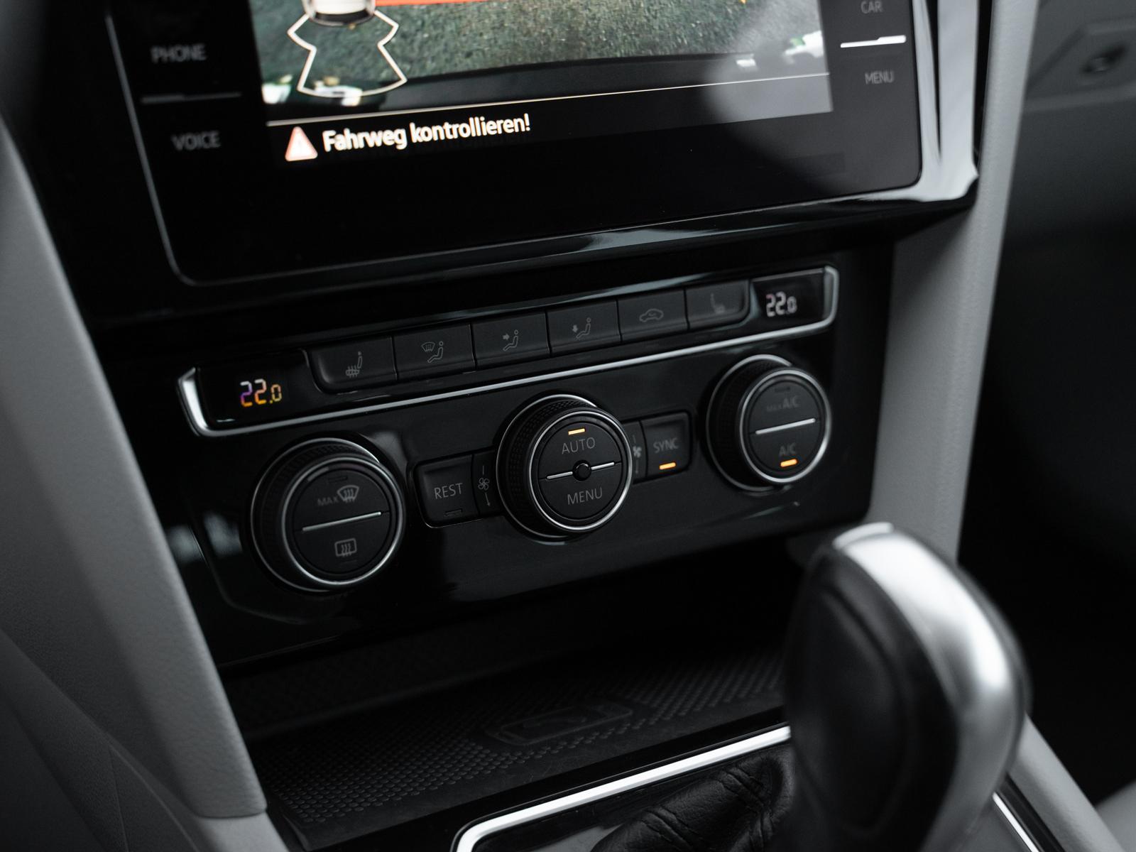 Volkswagen Passat Elegance 4Motion Business-P Prem., миниатюра 22
